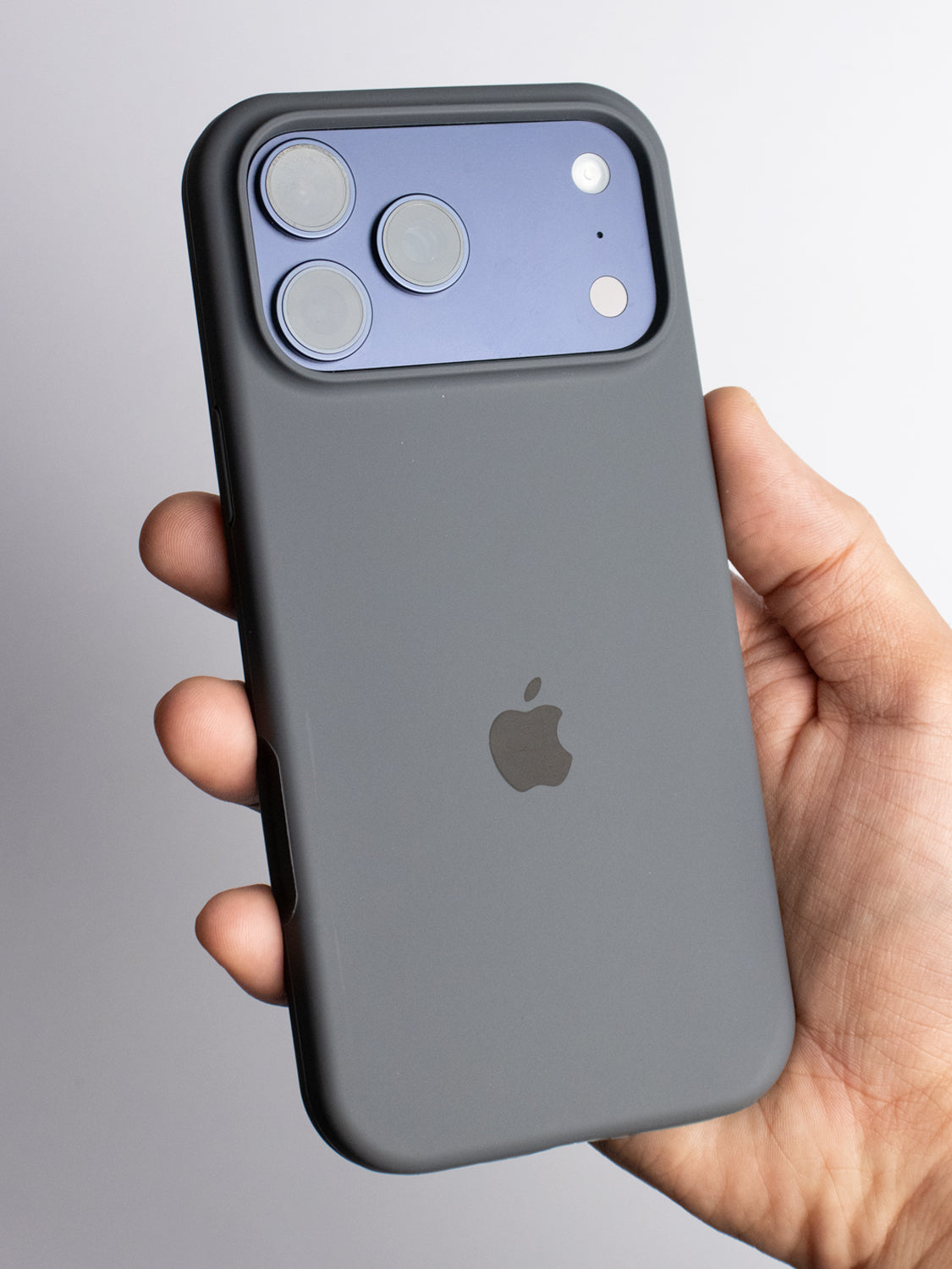 Silicone Case - iPhone 15 Pro Max (Gray)