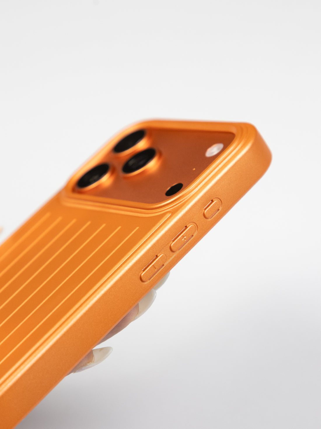 Metallic Case Travel Edition  - iPhone 17 Pro Max (Orange)