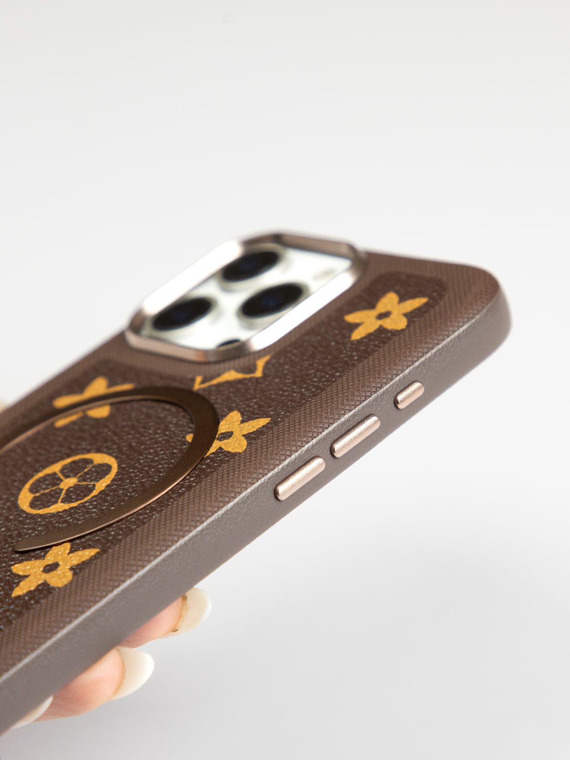 MagSafe Dual Texture Leather Pattern Case - iPhone 16 Pro (Dark Brown)