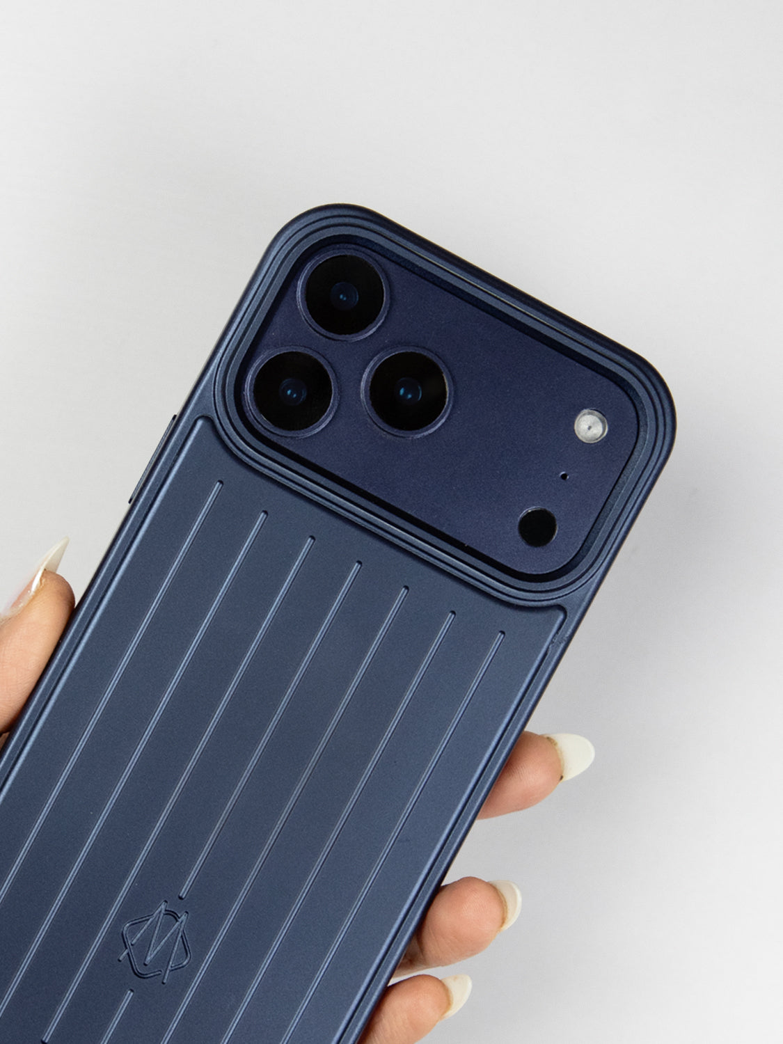 Metallic Case Travel Edition  - iPhone 17 (Blue)