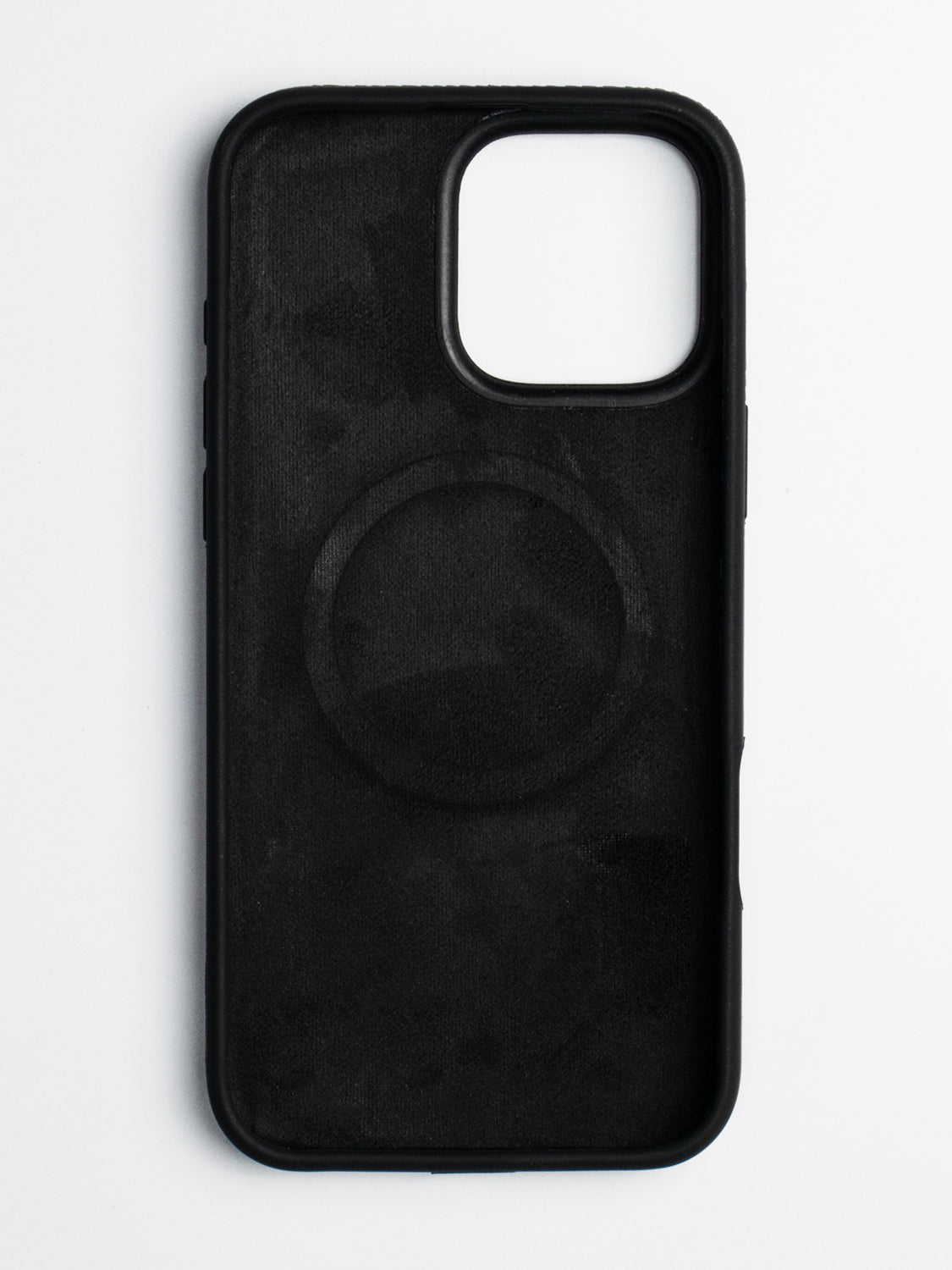 Magsafe Silicone Case - iPhone 17 (Black)