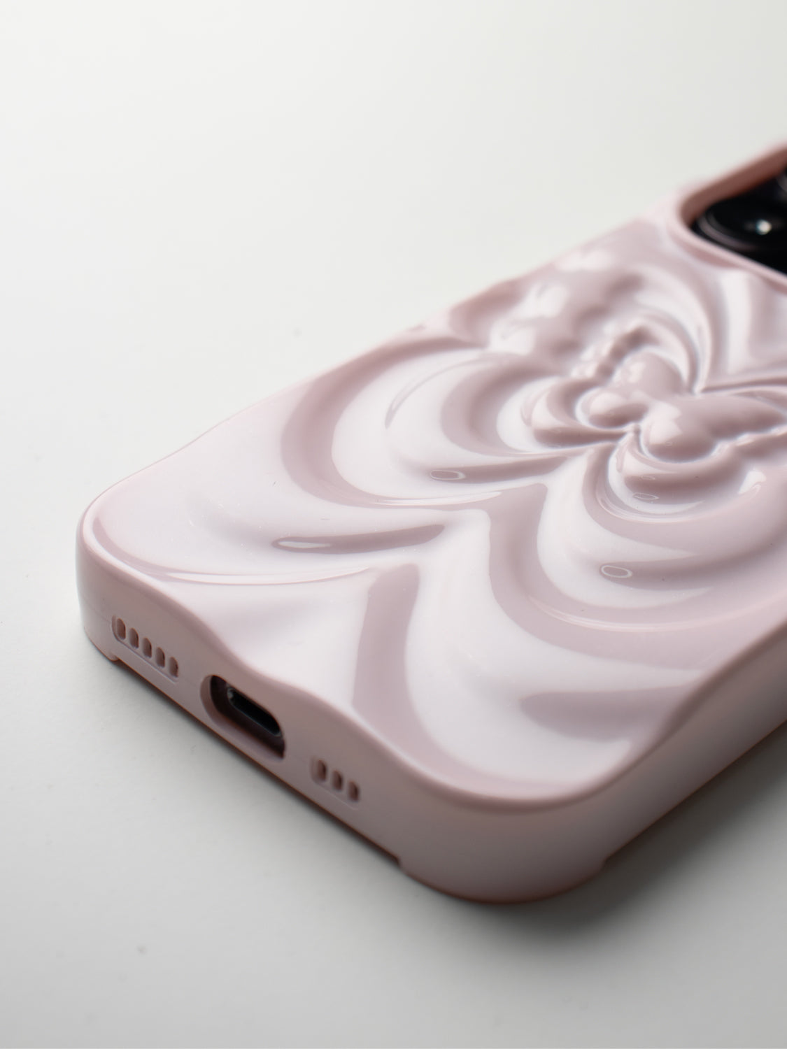 3D Butterfly Ripple Flexible Case - iPhone 13 (Baby Pink)