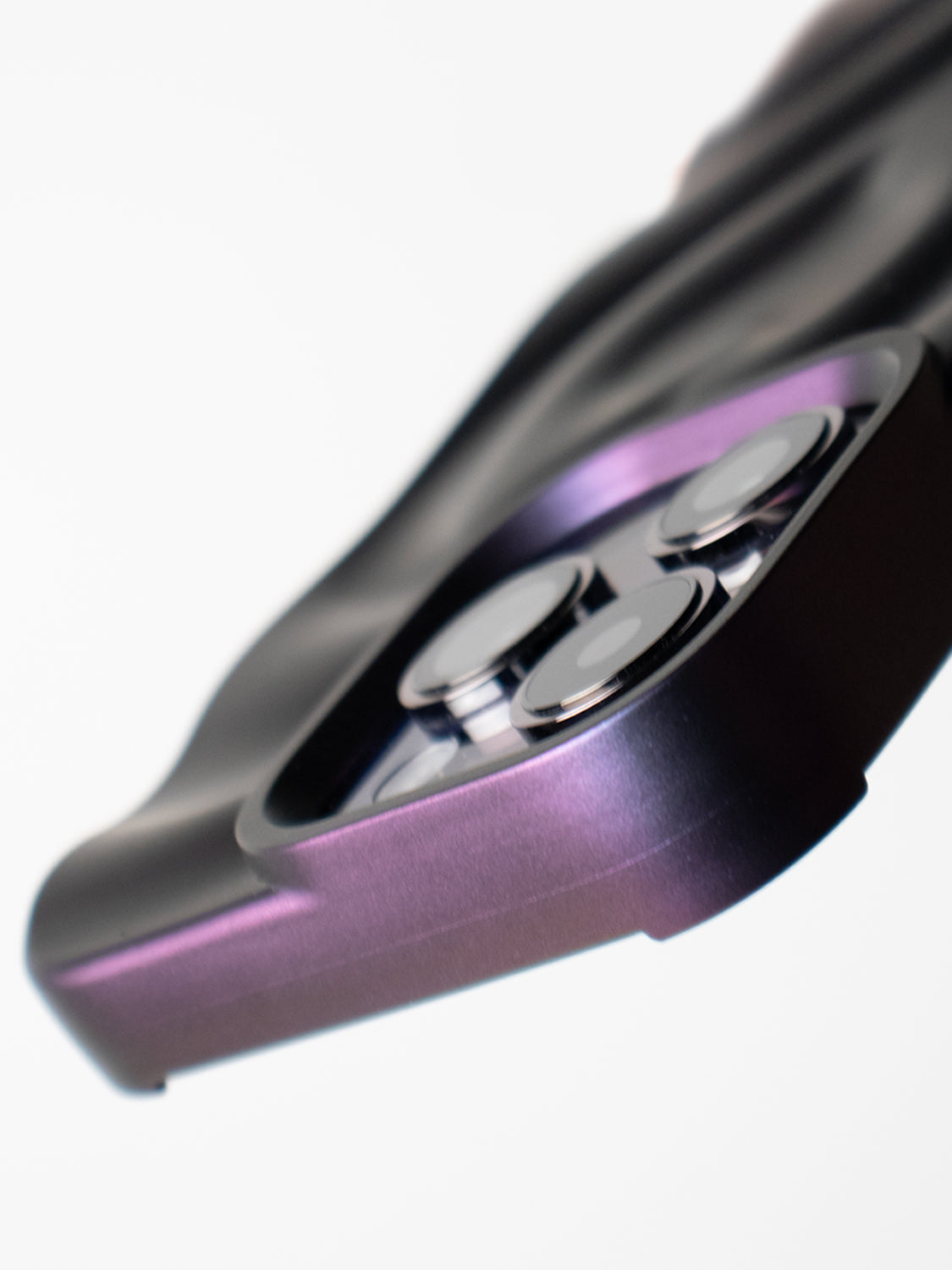 3D Heart Ripple Flexible Case - iPhone 14 (Shimmering Purple)